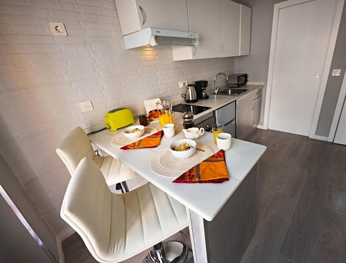 Apartamentos Infantes 28 Ronda Eksteriør billede
